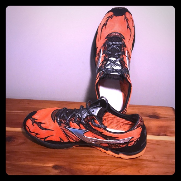 mizuno minimalist shoes